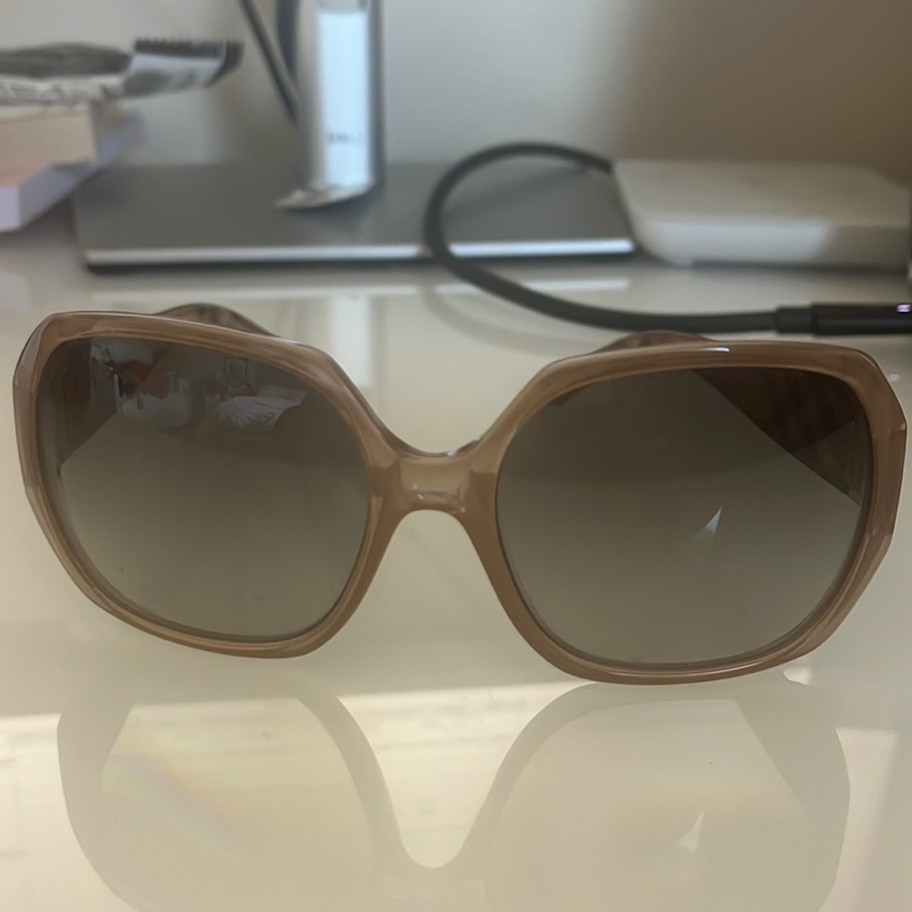 Taupe Burberry Sunglasses Like New Condition